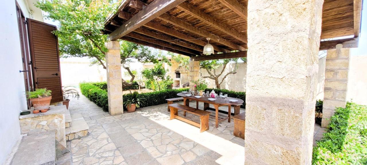 Villa Cigaline Tiggiano Exterior photo